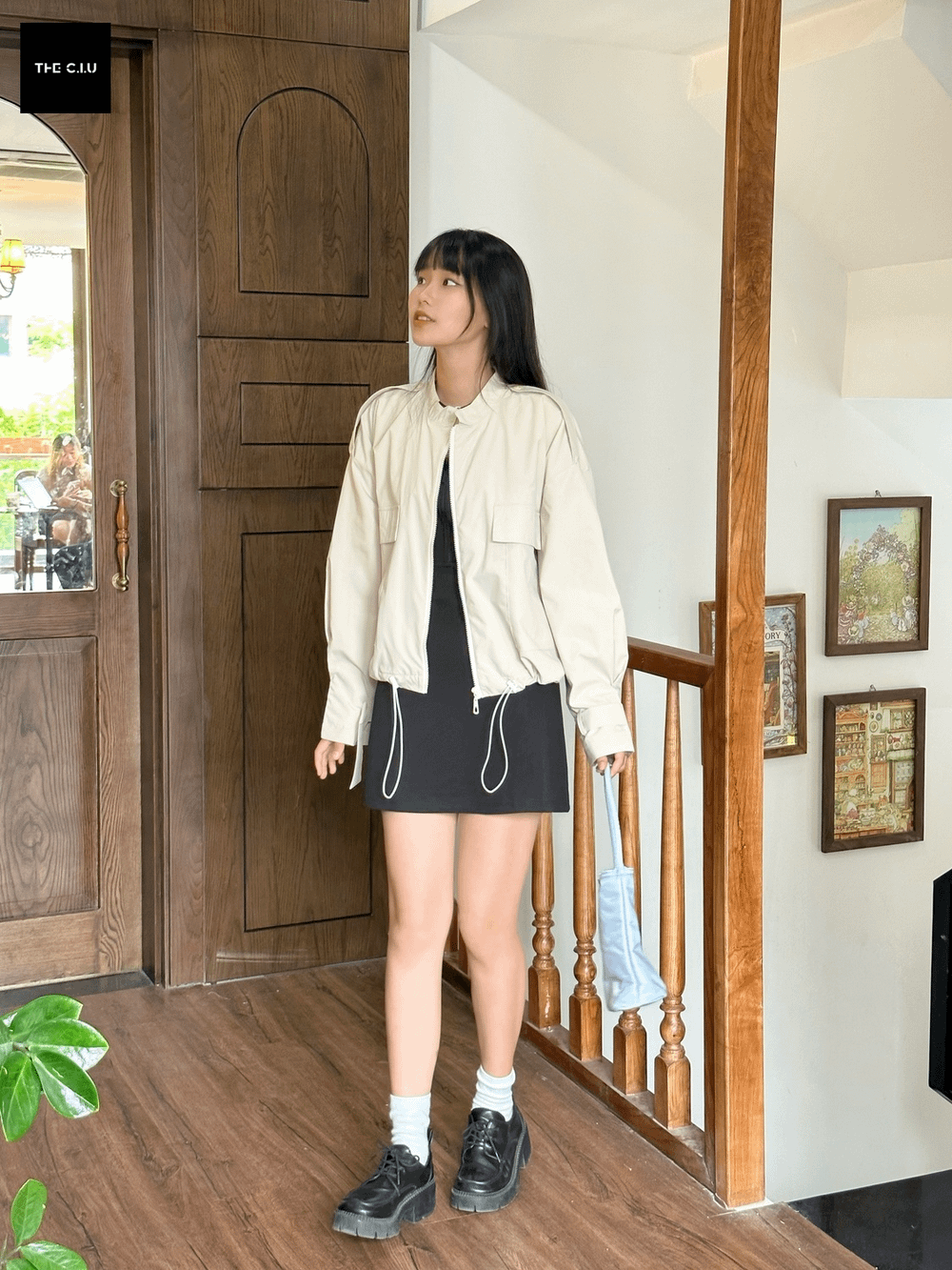 Áo Khoác Dây Kéo Nữ - Sự Phong Cách Và Tiện Lợi