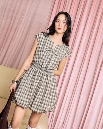 Đầm caro ngắn tay nữ dáng bí nhún chun eo THE C.I.U, đầm dáng suông form phồng trẻ trung dễ mặc – Alder Dress