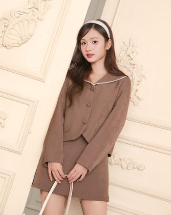 Chân váy chữ A nữ dáng ngắn THE C.I.U, váy mini cạp cao màu nâu basic – Doja Skirt