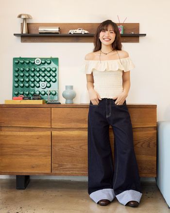 Áo trễ vai nữ bo chun phối bèo THE C.I.U, áo kiểu chất linen dáng ngắn nữ tính - Janny Top