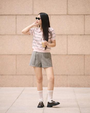 Áo len polo nữ tay ngắn sọc ngang THE C.I.U, áo kiểu cổ bẻ len mỏng basic form vừa – Layni Polo Tee