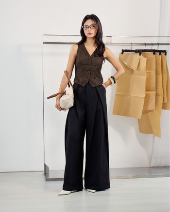 Áo gile chấm bi Ivory Top - MN13