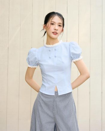 Áo kiểu nữ tay ngắn viền ren THE C.I.U, áo nữ tay ngắn cổ tròn dáng suông nữ tính – Chord Top - MN12