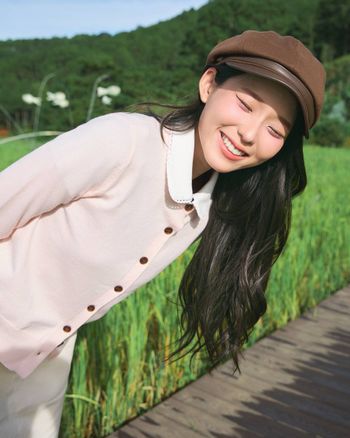 Áo len cardigan nữ cài nút màu hồng pastel THE C.I.U, áo khoác len tay dài form ngắn basic dễ phối đồ – Zuri Cardigan