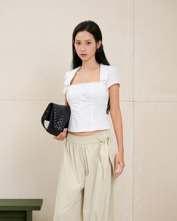 Áo kiểu cổ vuông Lucie Top