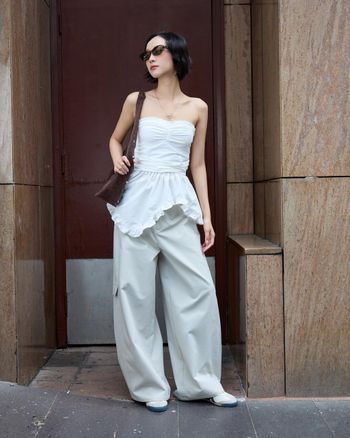 Quần dài kaki nữ ống cong THE C.I.U, quần barrel pants túi hộp lưng cao form rộng – Eden Pants